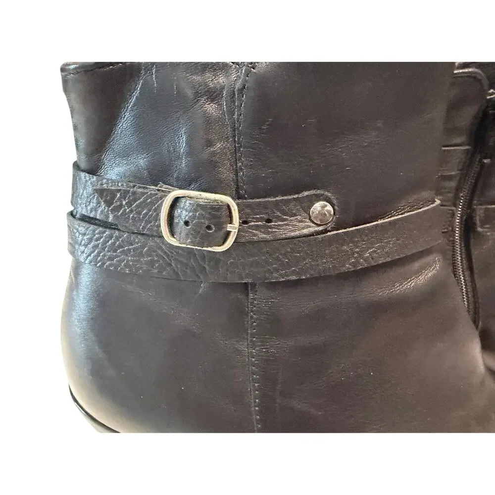 Munro American Black Leather Ankle Boots Buckle Detail Side Zip Comfort Size 7.5
